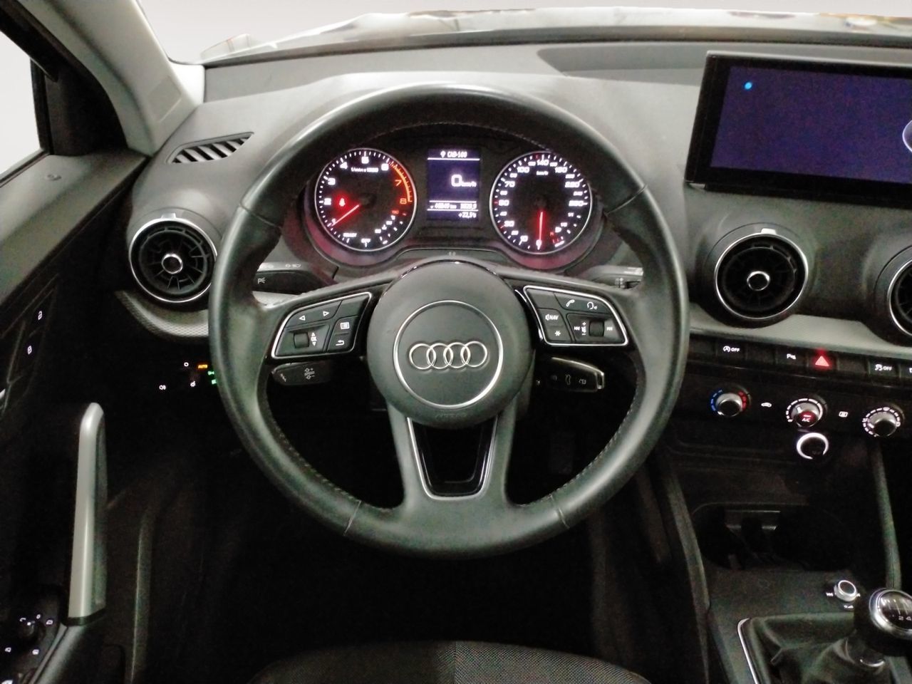 Audi Q2 Advanced 35 TFSI - foto 8