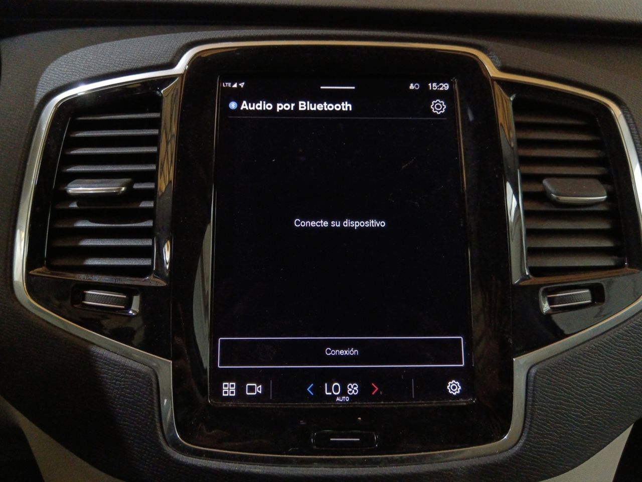 Volvo XC90 T8 Core Recharge AWD - foto 17