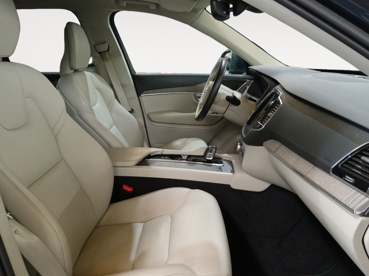 Volvo XC90 T8 Core Recharge AWD - foto 12