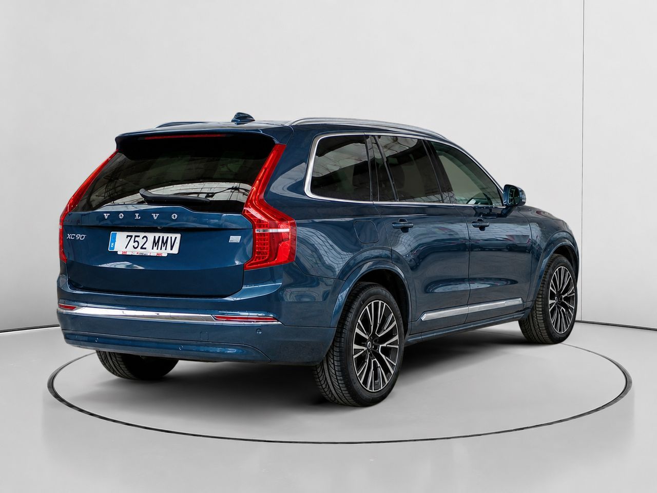 Volvo XC90 T8 Core Recharge AWD - foto 3