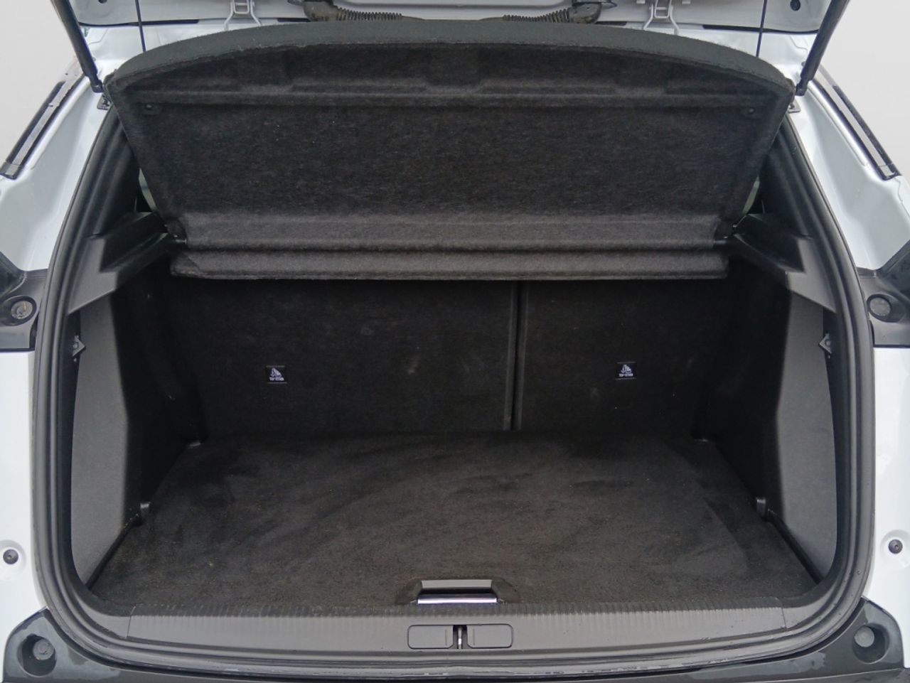 Peugeot 2008 PureTech 100 Allure - foto 11