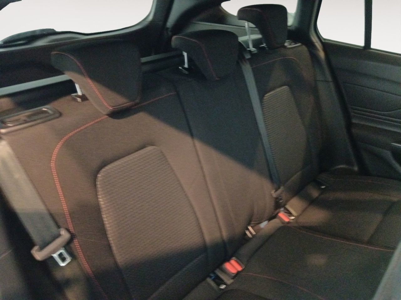 Ford Focus SportBreak 1.0 EcoBoost MHEV ST-Line - foto 9