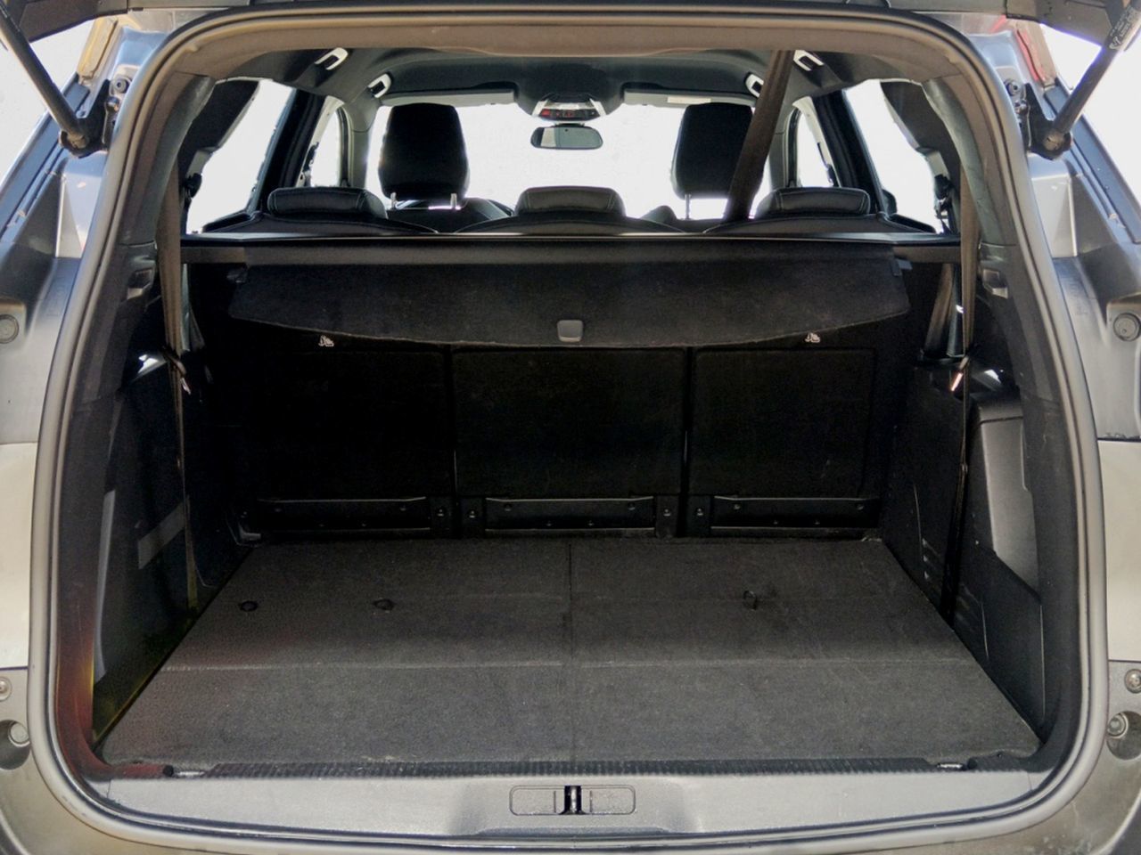 Peugeot 5008 BlueHDi 130 Allure Pack EAT8 - foto 12
