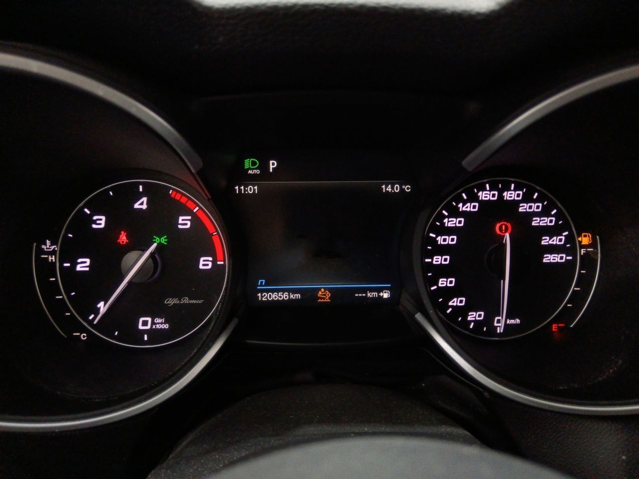 Alfa Romeo Stelvio 2.2 Diesel Sprint RWD - foto 14
