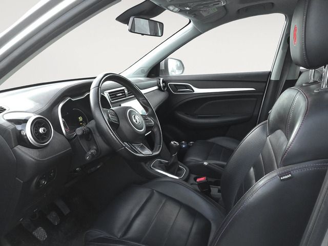 MG ZS 1.0T Luxury - foto 8
