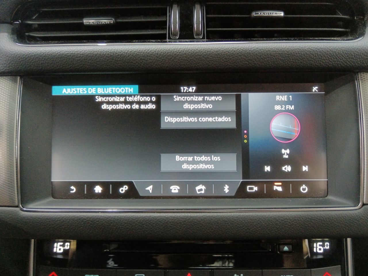 Jaguar XF 2.0 D I4 Pure - foto 16