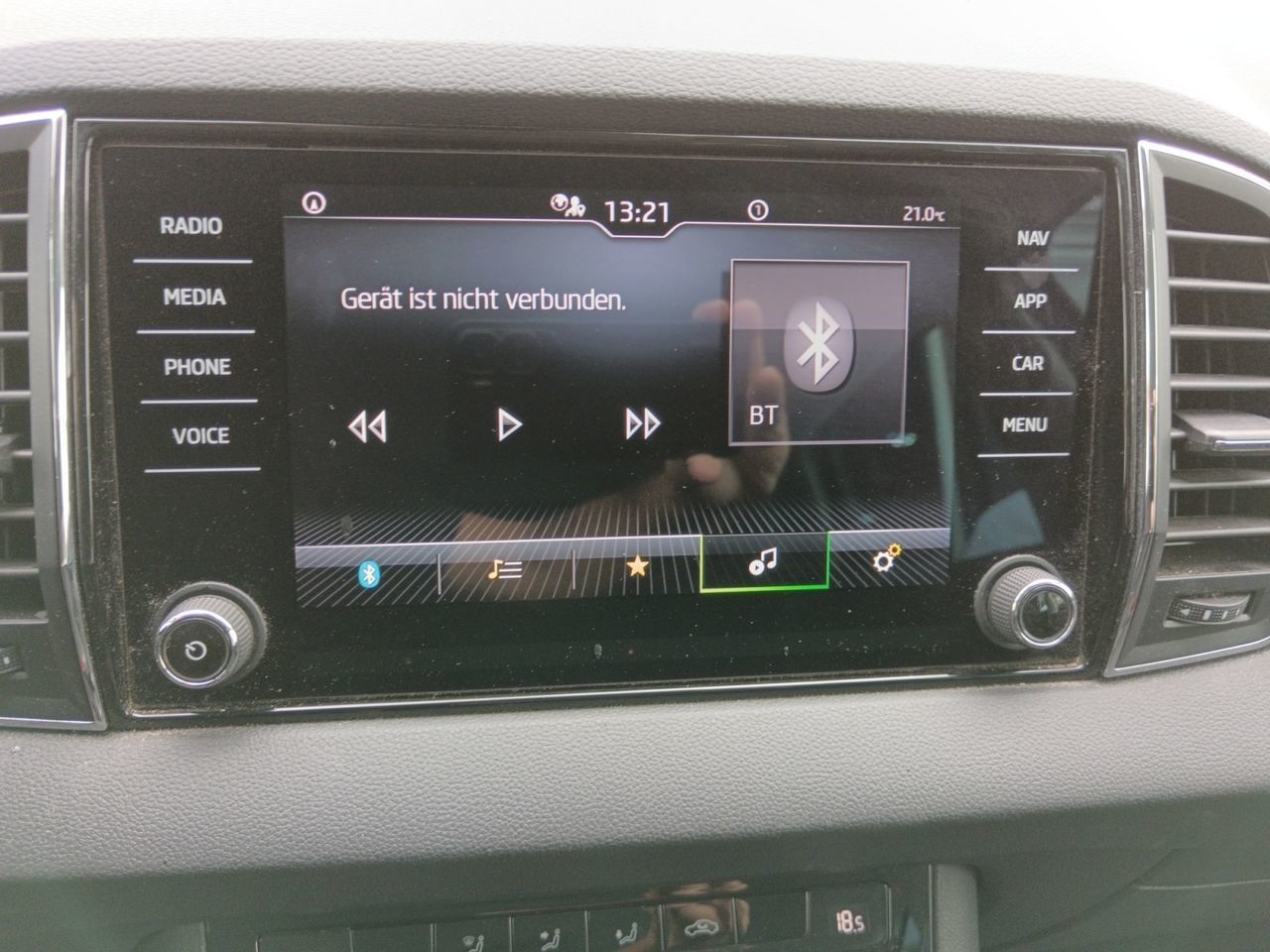 Škoda Karoq 2.0 TDI Selection - foto 16