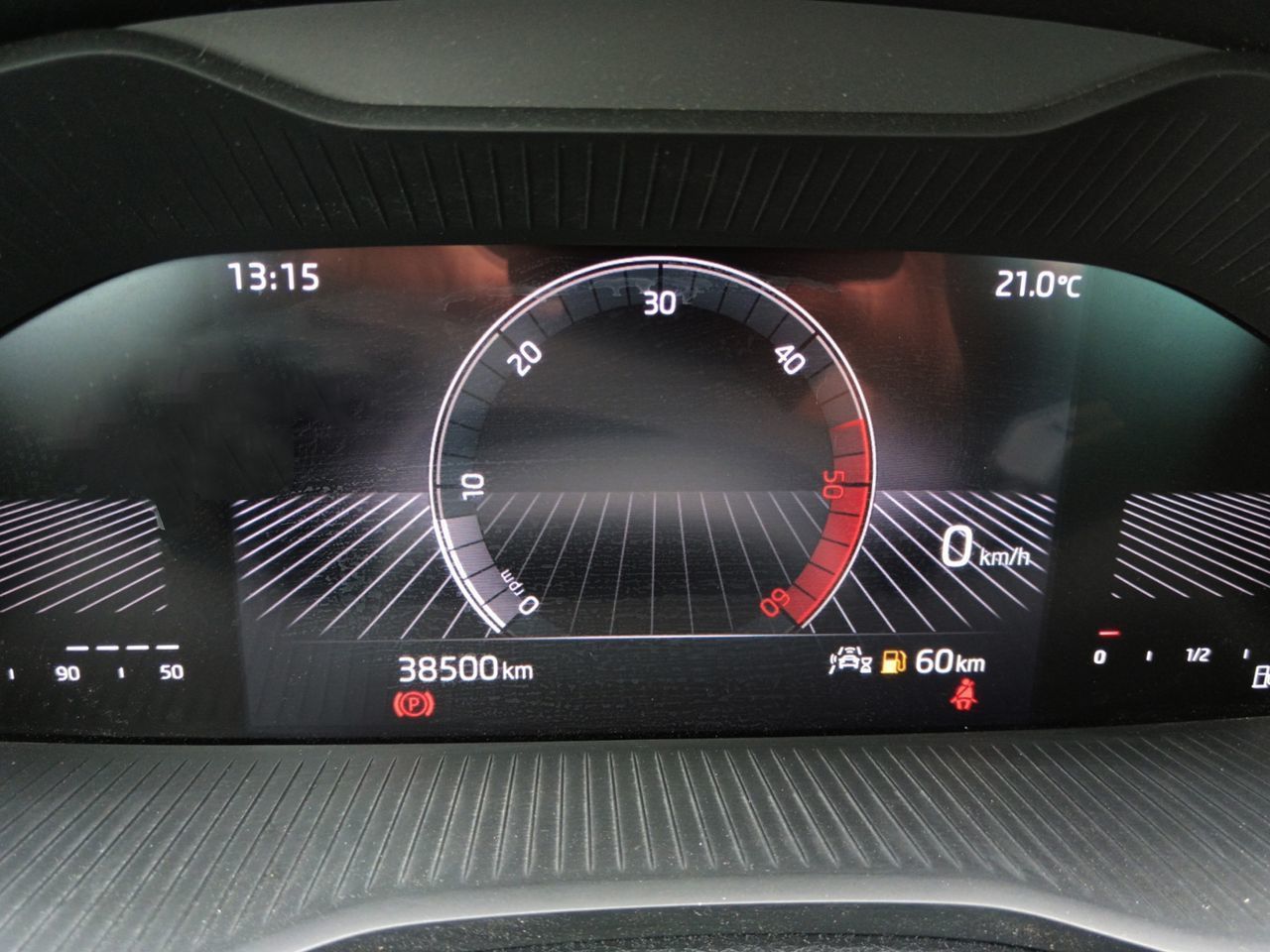 Škoda Karoq 2.0 TDI Selection - foto 13