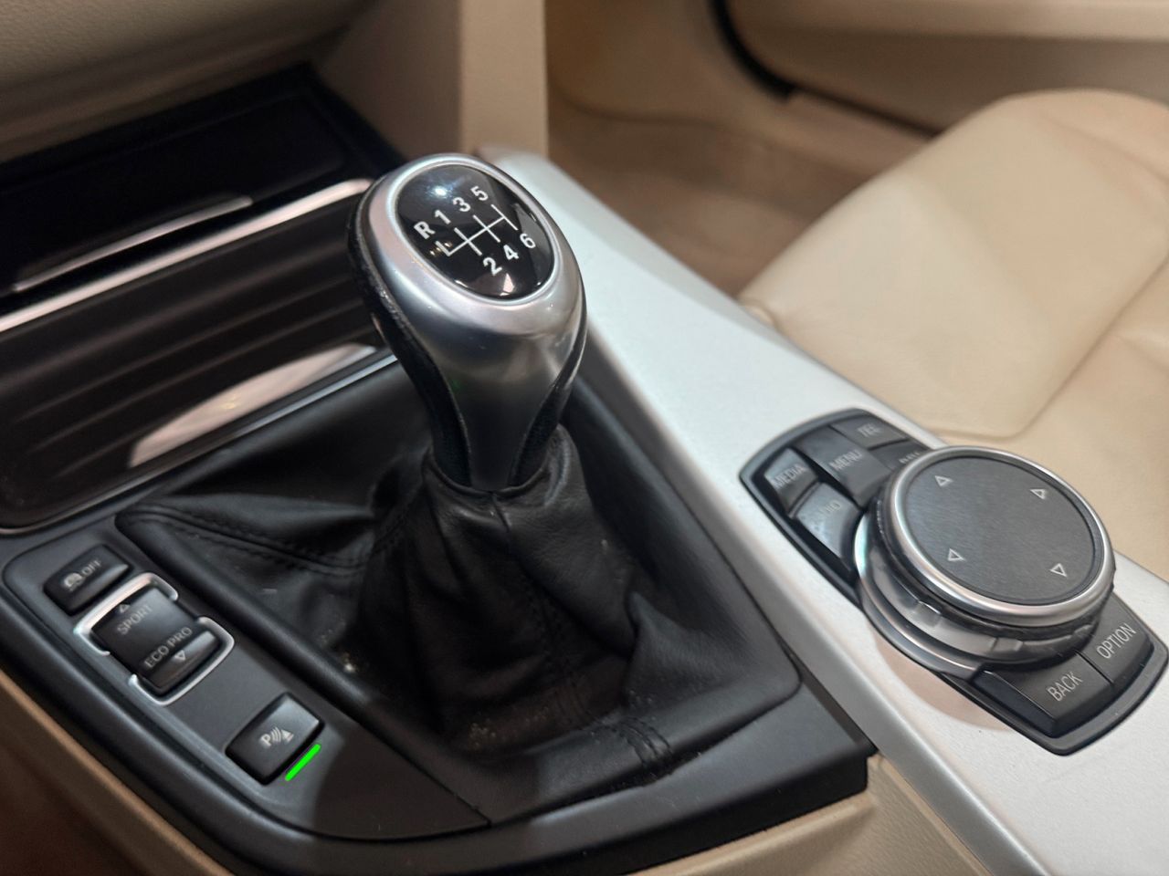 BMW Serie 3 318d Gran Turismo - foto 15