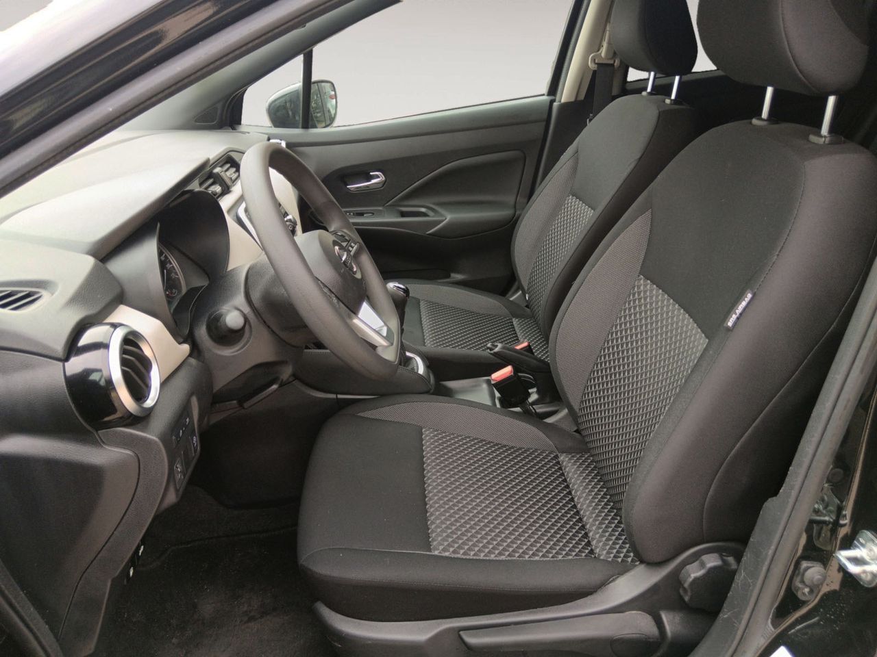 Nissan Micra IG-T Acenta - foto 8