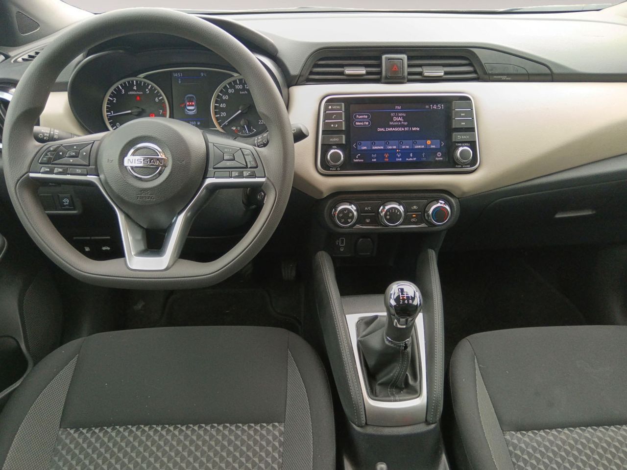 Nissan Micra IG-T Acenta - foto 6