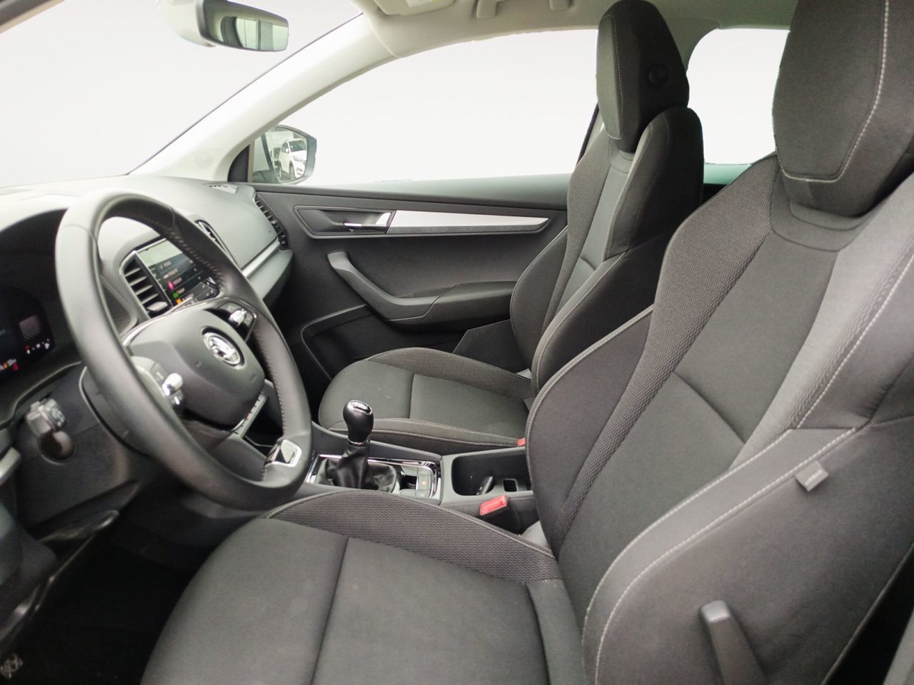 Škoda Karoq 2.0 TDI Selection - foto 8