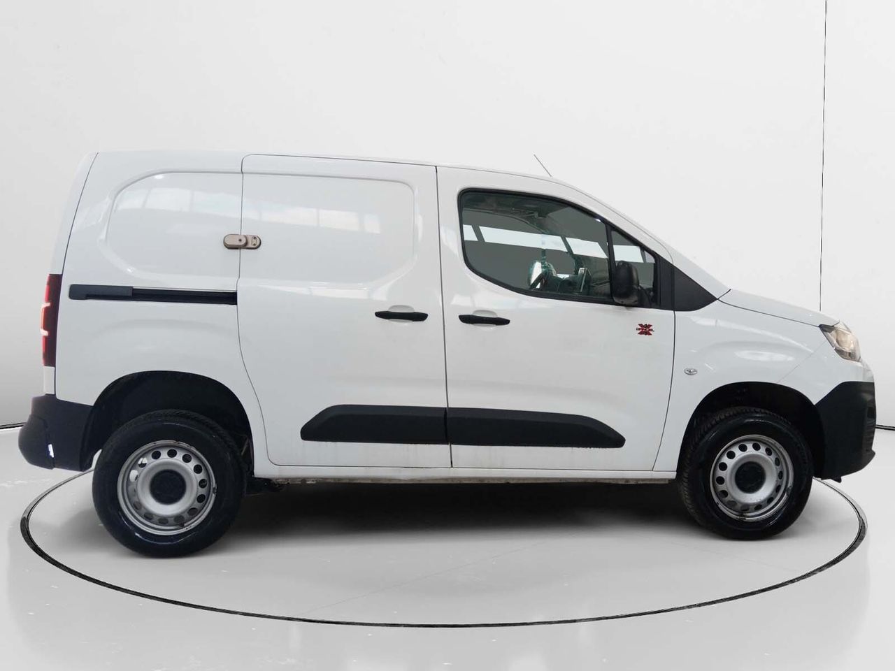 Citroën Berlingo Furgon BlueHDi 130 Talla M Club Dangel 4x4 - foto 2
