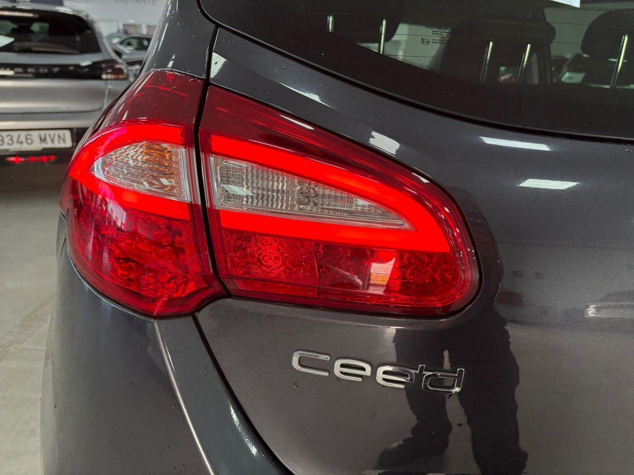Kia Ceed 1.4 CRDi WGT x-Tech17 - foto 20