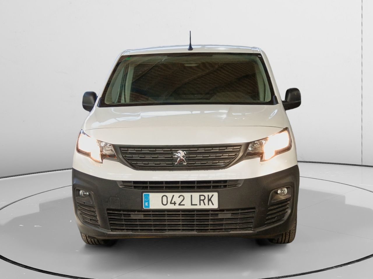 Peugeot Partner Furgon BlueHDi 100 Pro Standard 600kg - foto 5