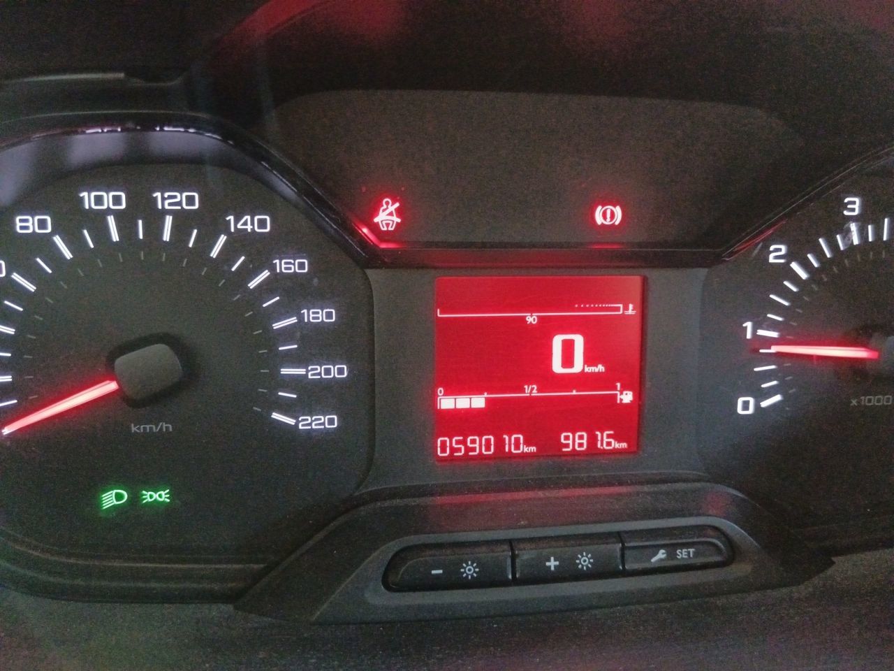 Peugeot Partner Furgon BlueHDi 100 Pro Standard 600kg - foto 14