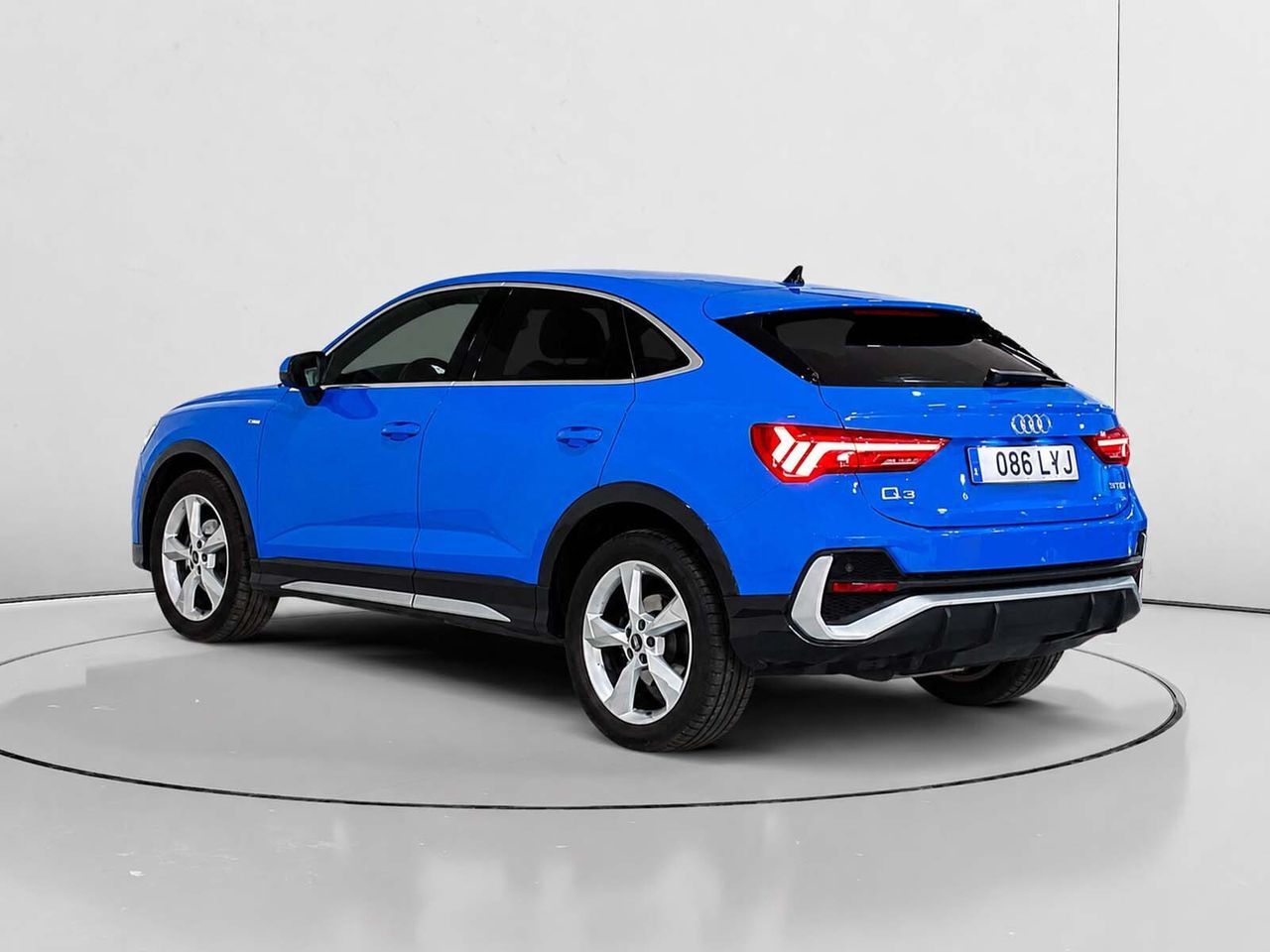 Audi Q3 S line 35 TDI S tronic - foto 5