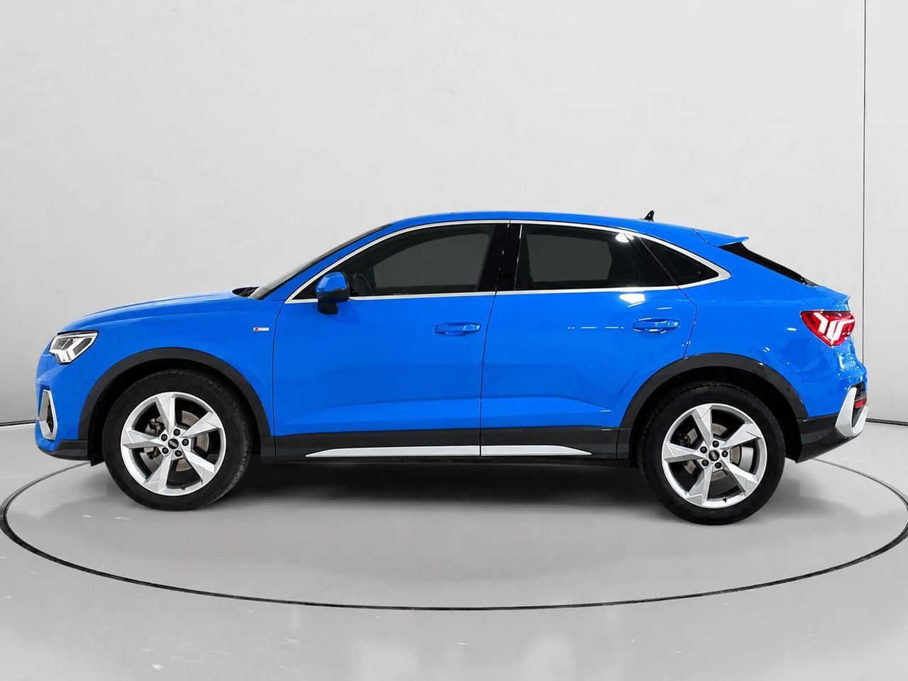 Audi Q3 S line 35 TDI S tronic - foto 6