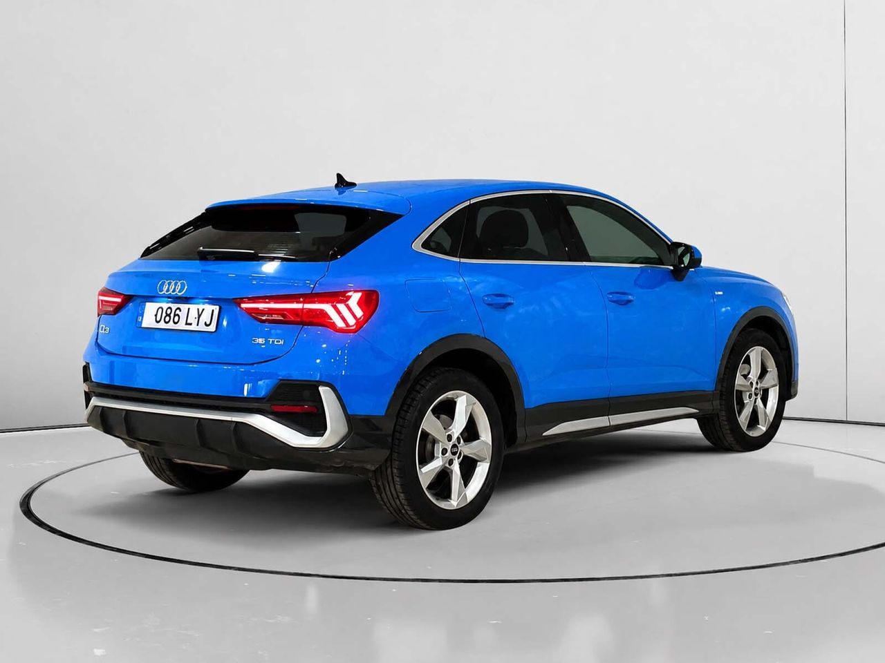 Audi Q3 S line 35 TDI S tronic - foto 3