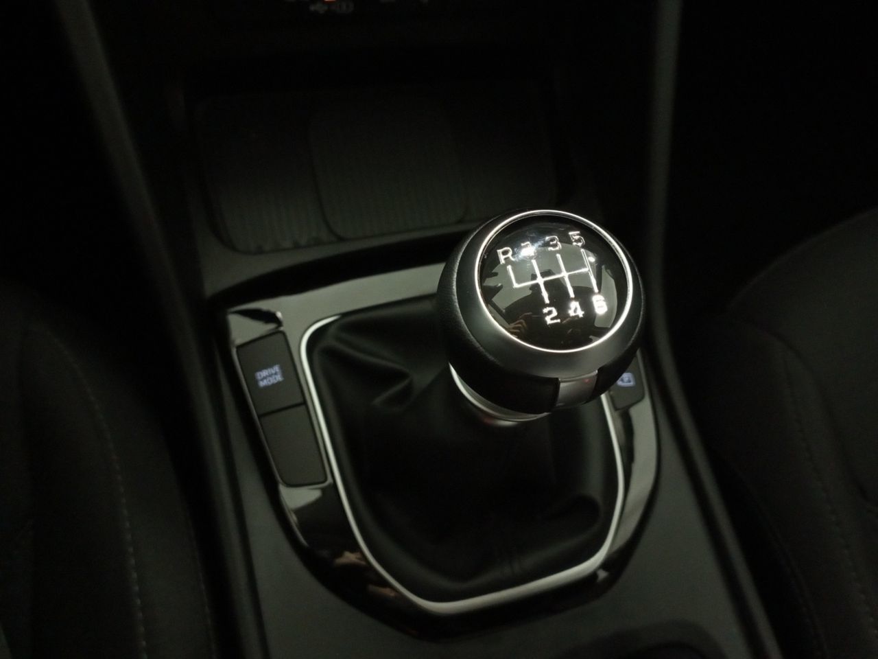 Hyundai Tucson 1.6 T Maxx - foto 12