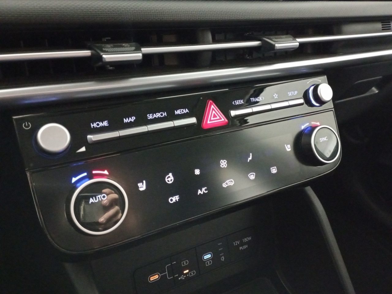 Hyundai Tucson 1.6 T Maxx - foto 19