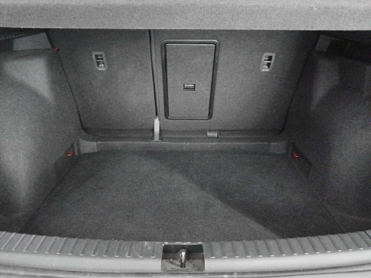 SEAT Ateca 1.5 TSI FR Special Edition DSG - foto 11