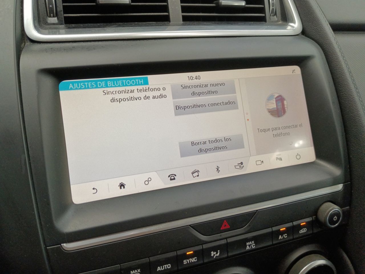 Jaguar E-Pace 2.0D 4WD - foto 18