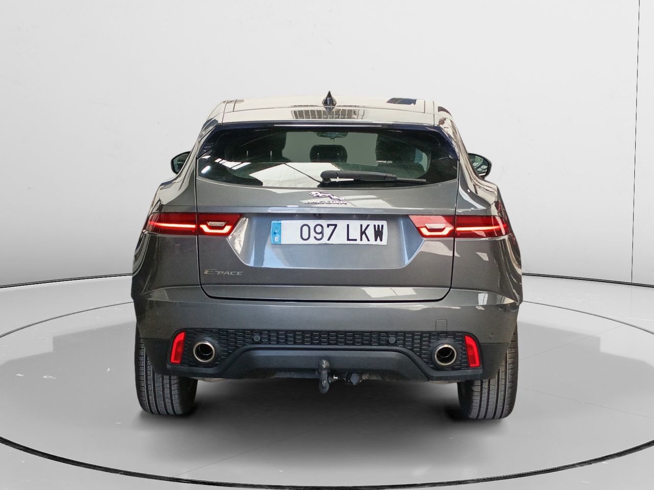 Jaguar E-Pace 2.0D 4WD - foto 3