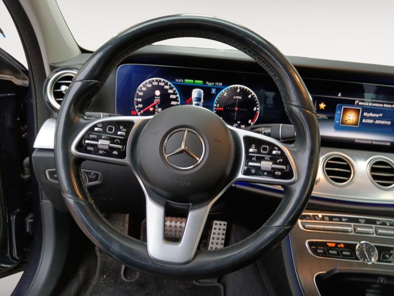Mercedes-Benz Clase E E 300 de - foto 8