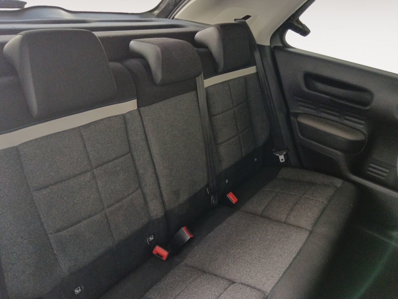 Citroën C4 Cactus PureTech 130 Shine - foto 10