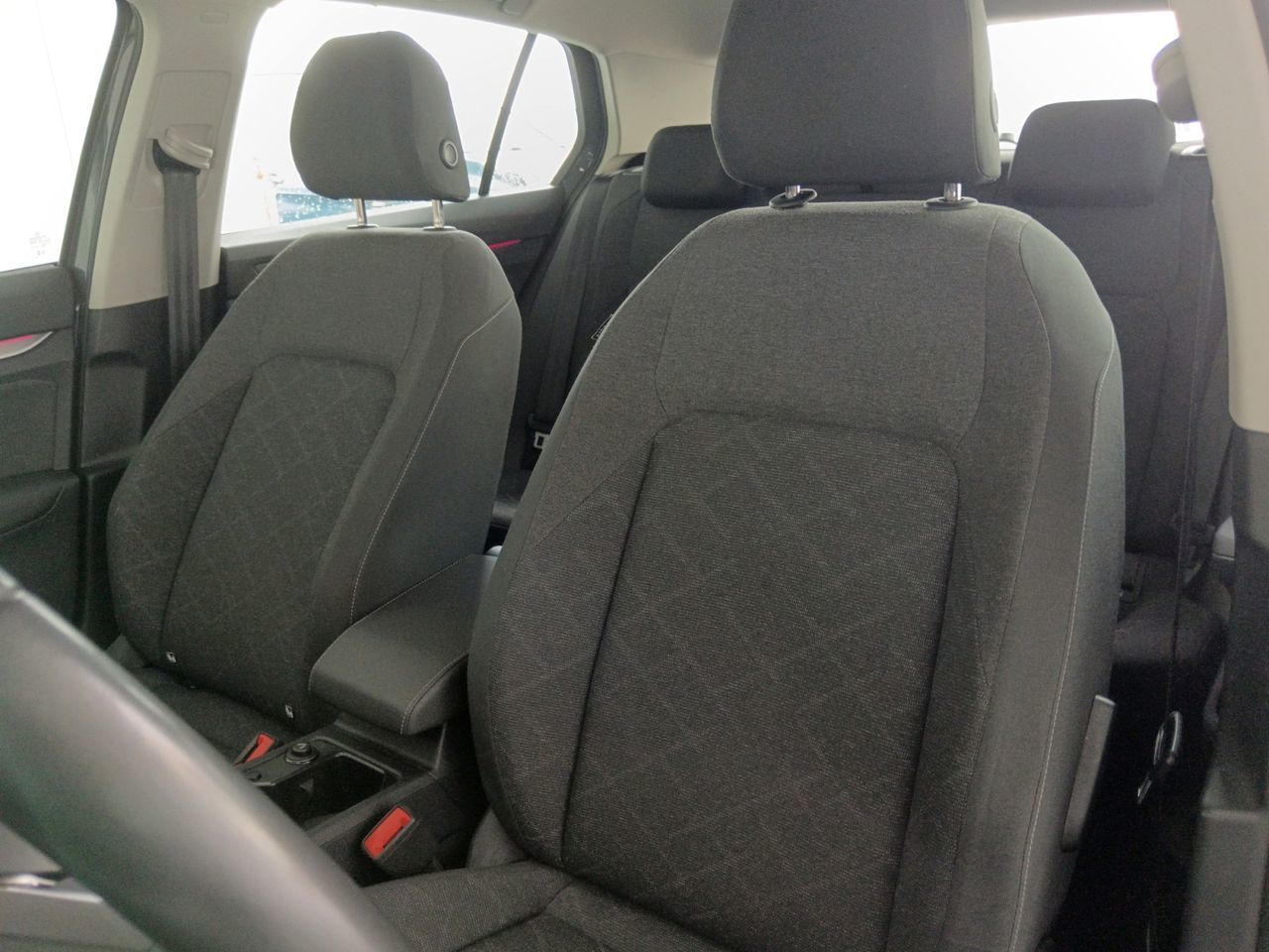 Volkswagen Golf Life 1.0 TSI - foto 19