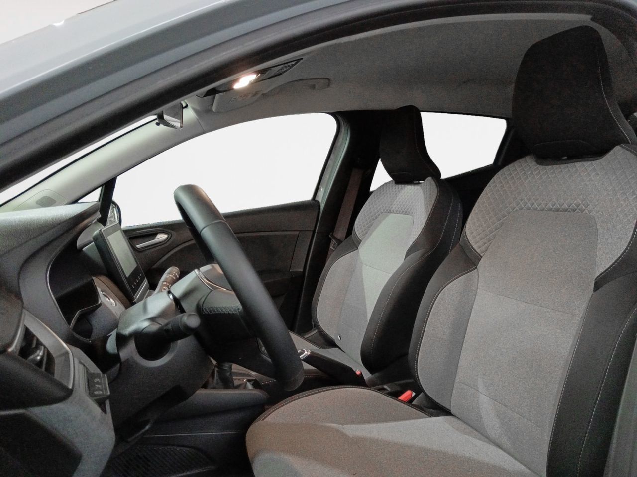 Renault Clio Evolution dCi - foto 8