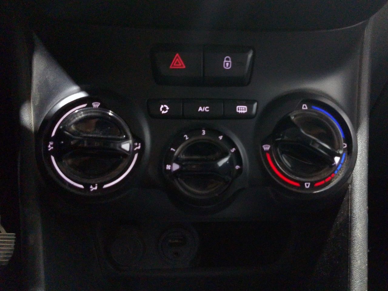 Peugeot 208 PureTech 82 Style - foto 15