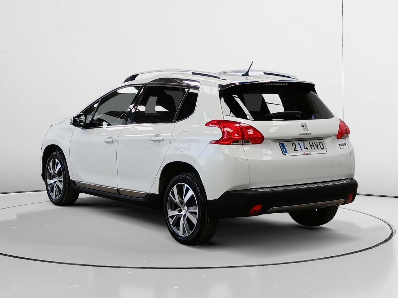 Peugeot 2008 e-HDI 115 Allure - foto 5