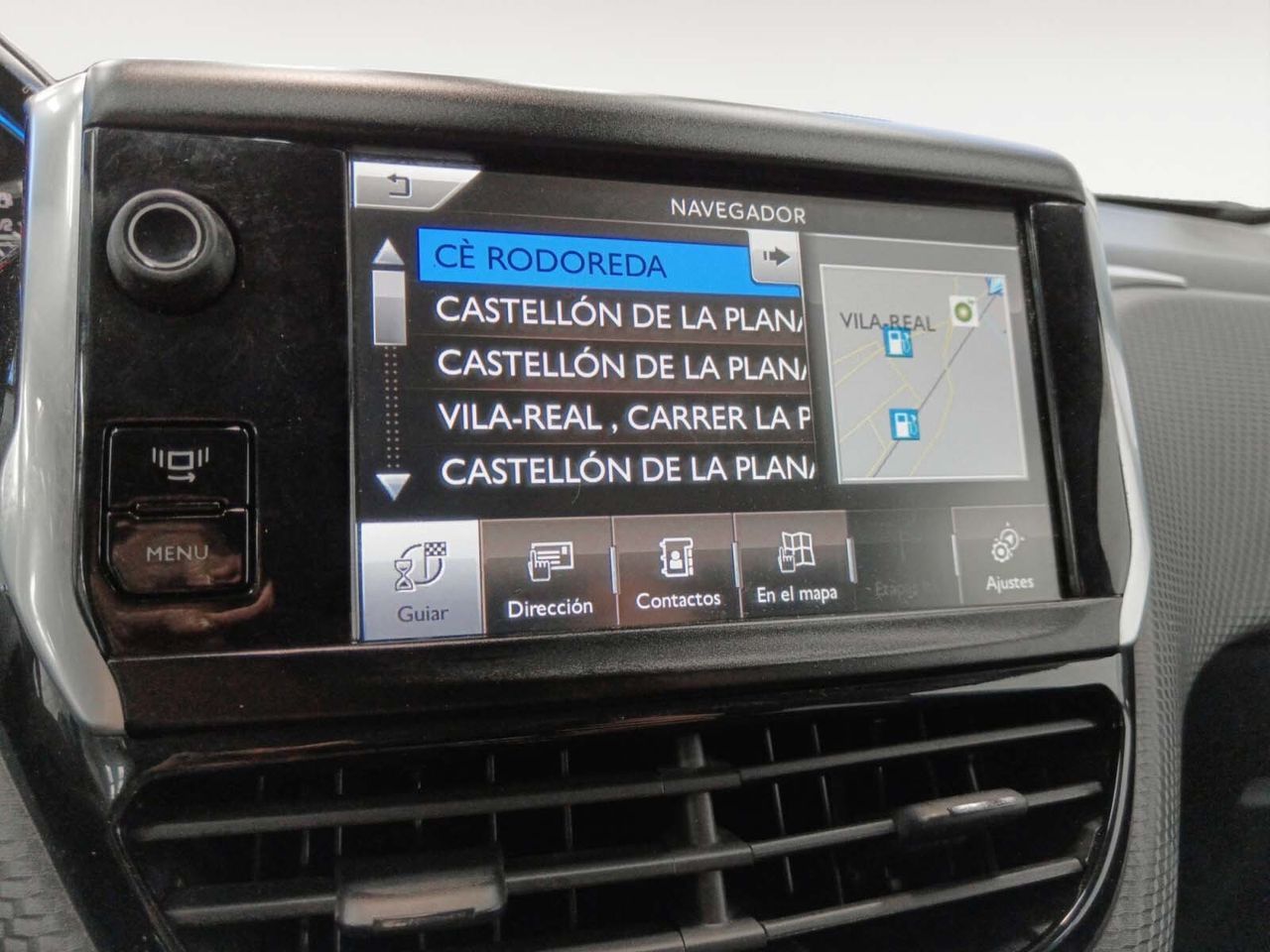 Peugeot 2008 e-HDI 115 Allure - foto 18