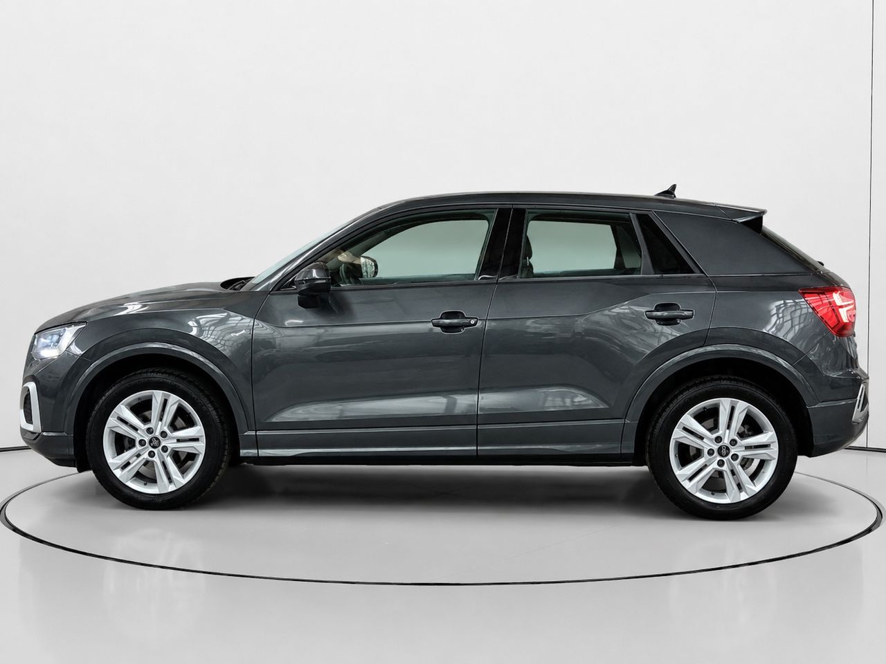 Audi Q2 Advanced 30 TFSI - foto 6