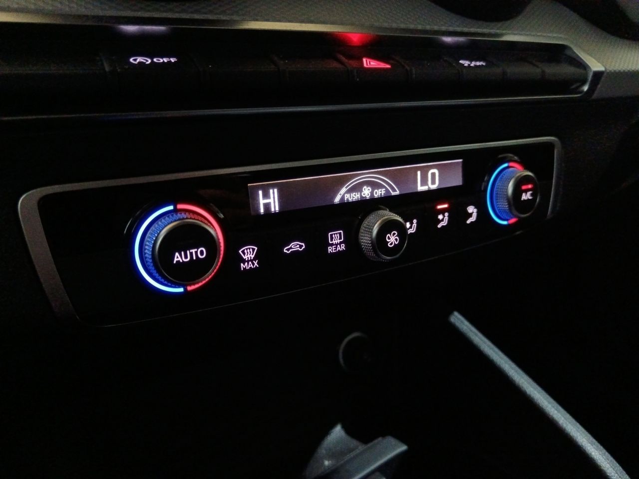 Audi Q2 Advanced 30 TFSI - foto 19