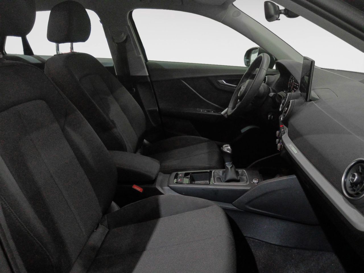 Audi Q2 Advanced 30 TFSI - foto 12