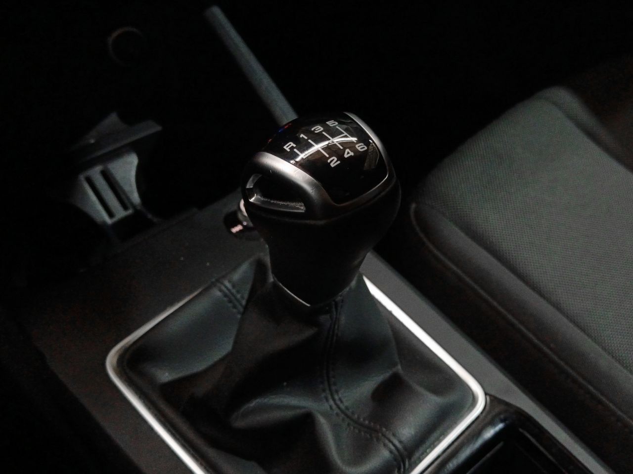 Audi Q2 Advanced 30 TFSI - foto 14
