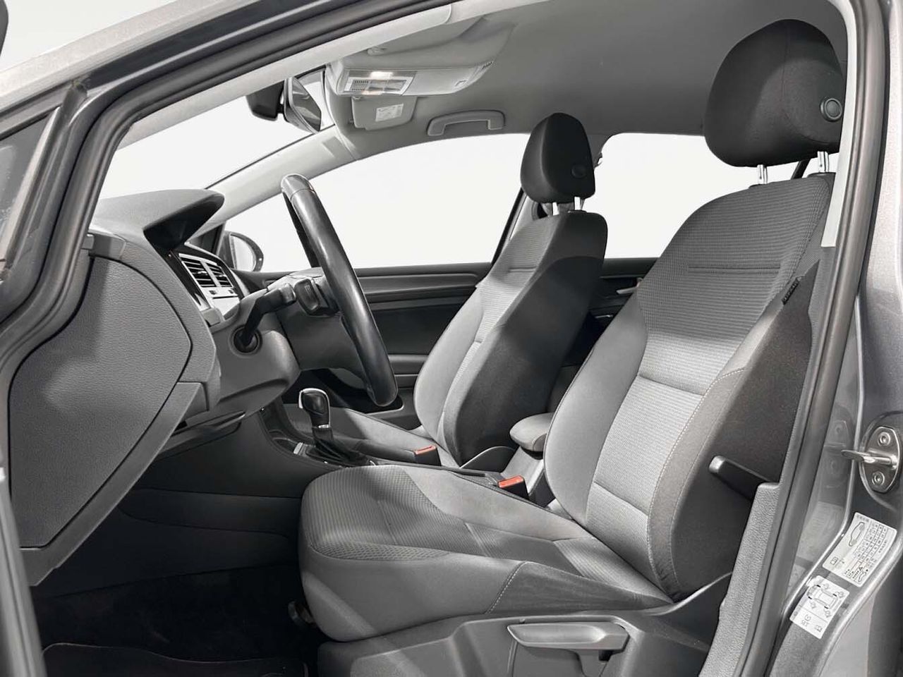 Volkswagen Golf Advance 1.6 TDI DSG - foto 11