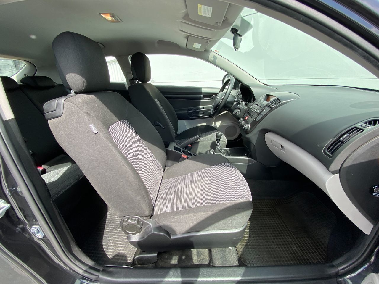 Kia ProCeed 1.6 Cvvt Concept - foto 10