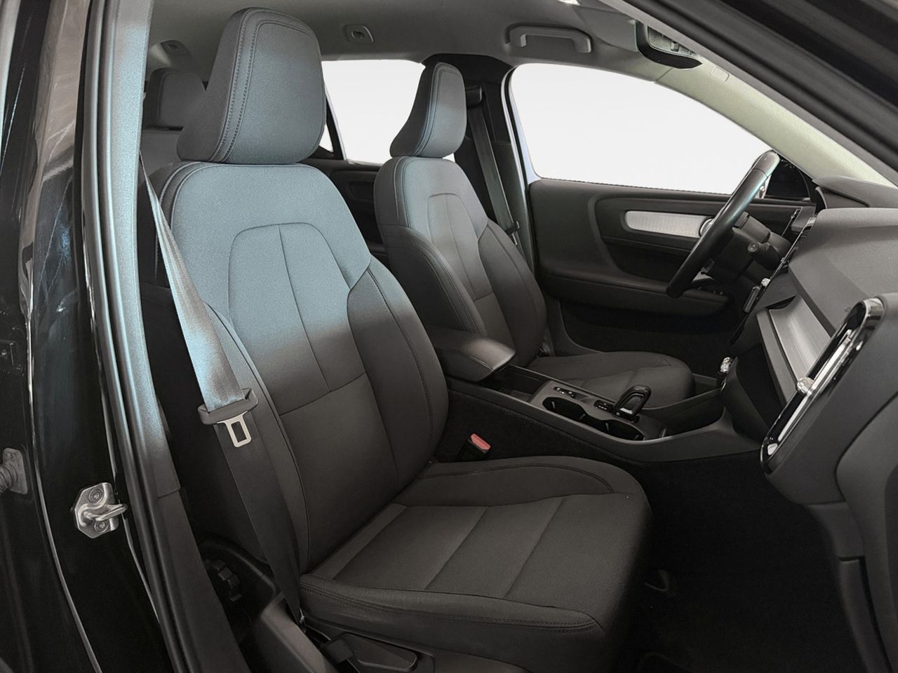 Volvo XC40 T4 Twin Recharge Inscription Expression - foto 13
