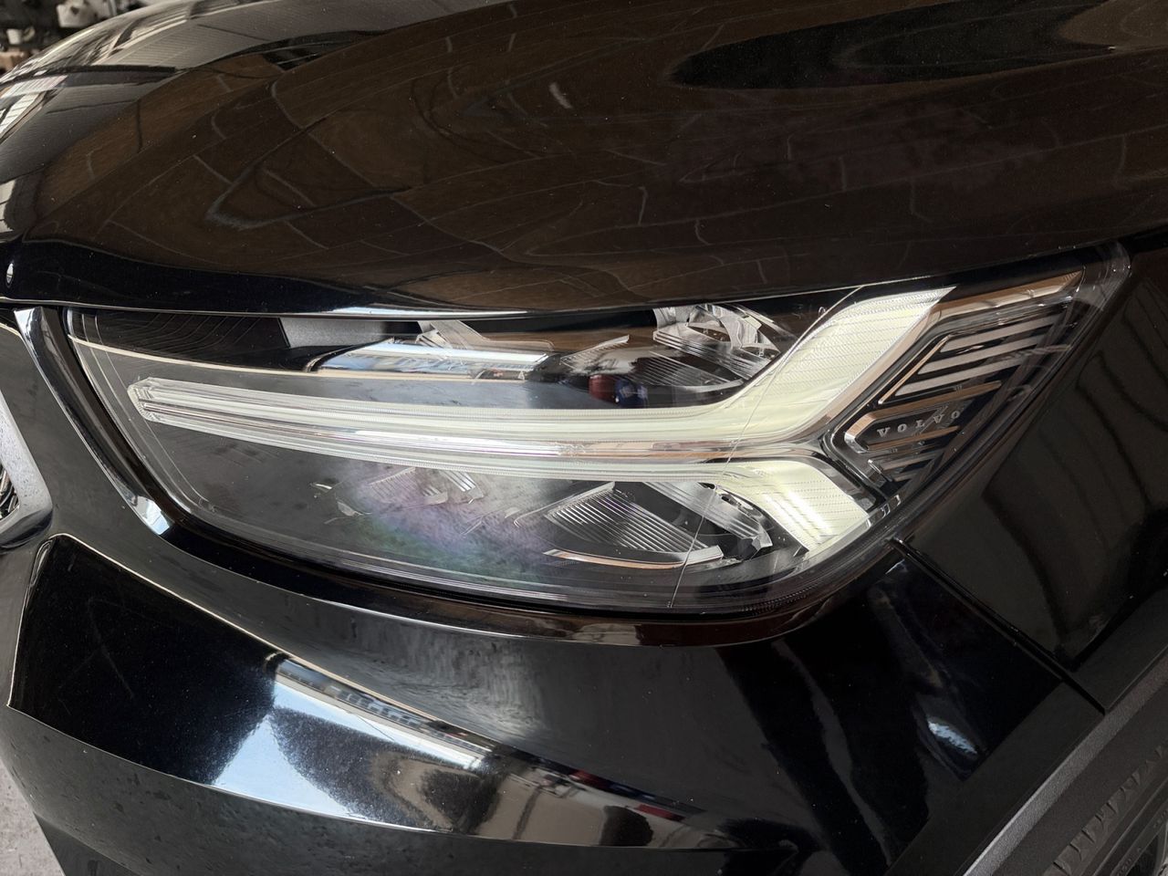 Volvo XC40 T4 Twin Recharge Inscription Expression - foto 25
