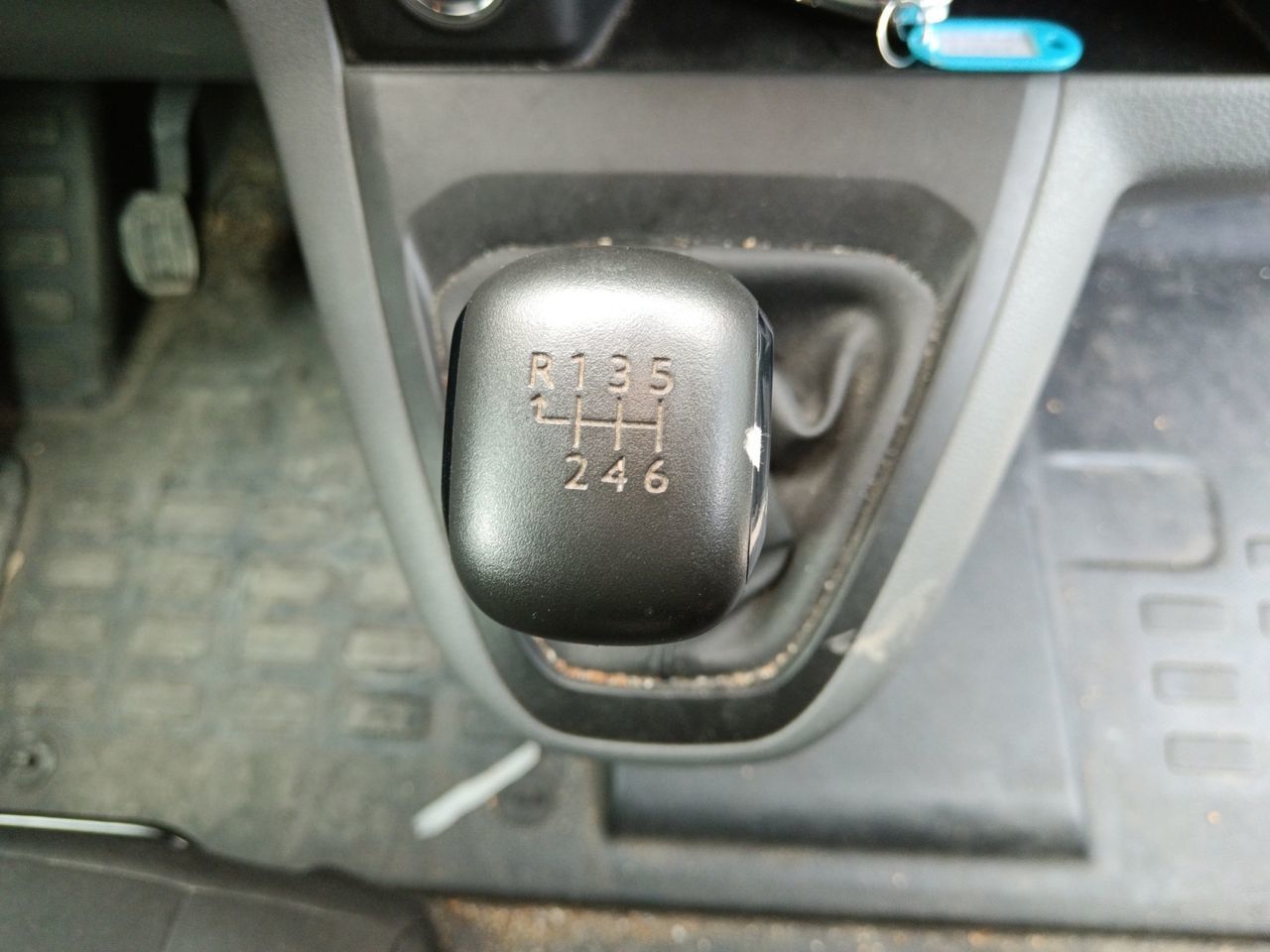 Peugeot Expert Furgon BlueHDi 100 Premium Long - foto 12