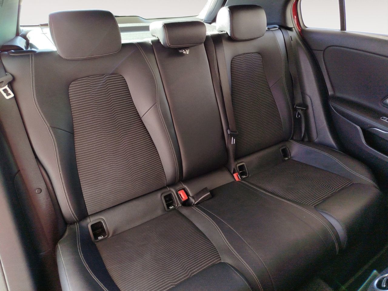 Mercedes-Benz Clase A 200 d - foto 10