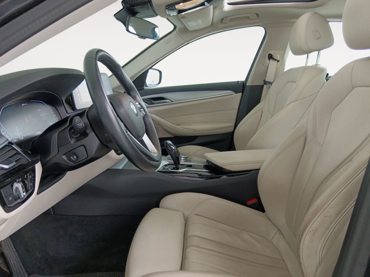 BMW Serie 5 530e - foto 8