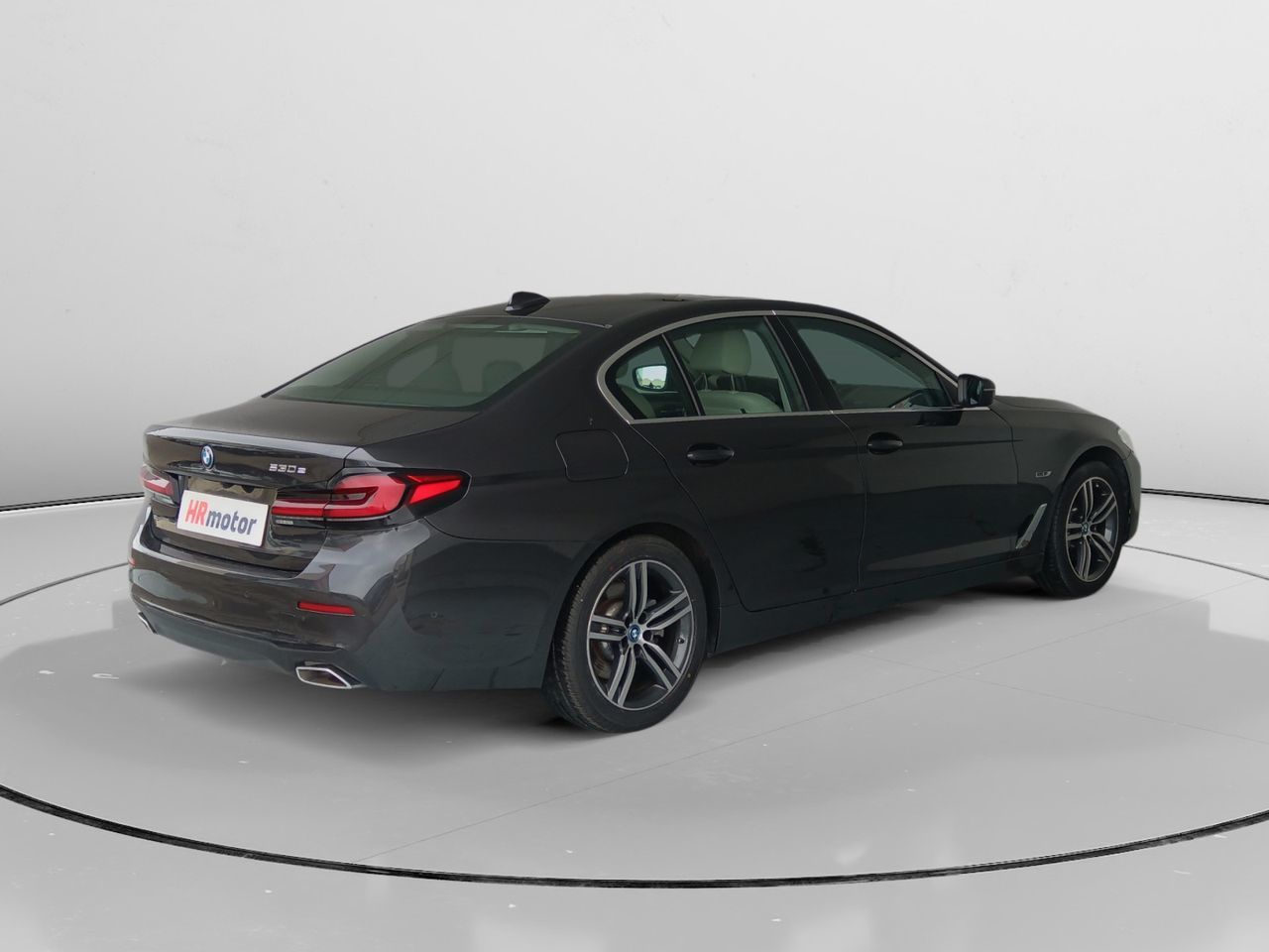 BMW Serie 5 530e - foto 2
