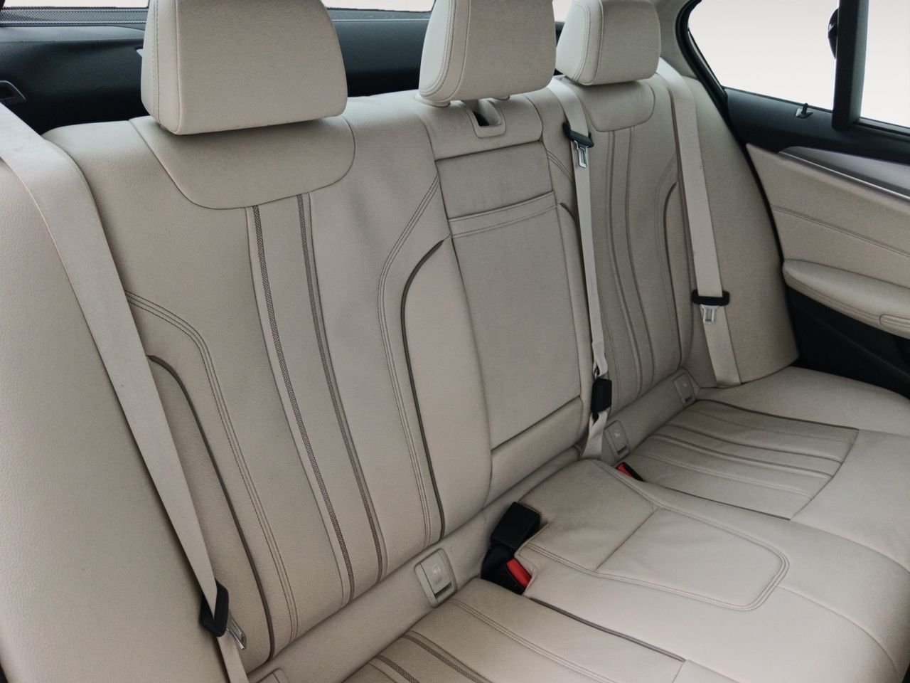 BMW Serie 5 530e - foto 9