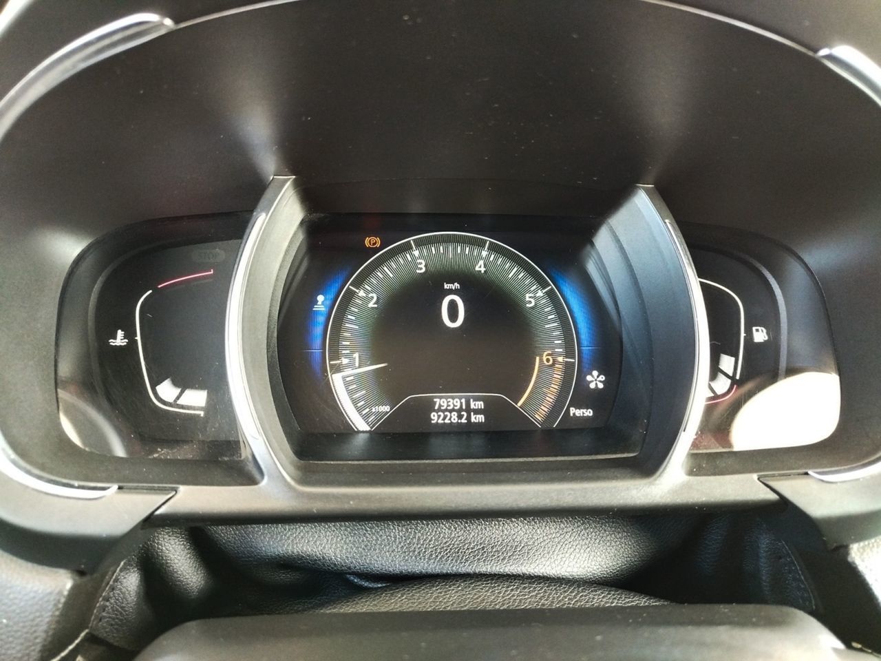 Renault Scénic Zen TCe - foto 14