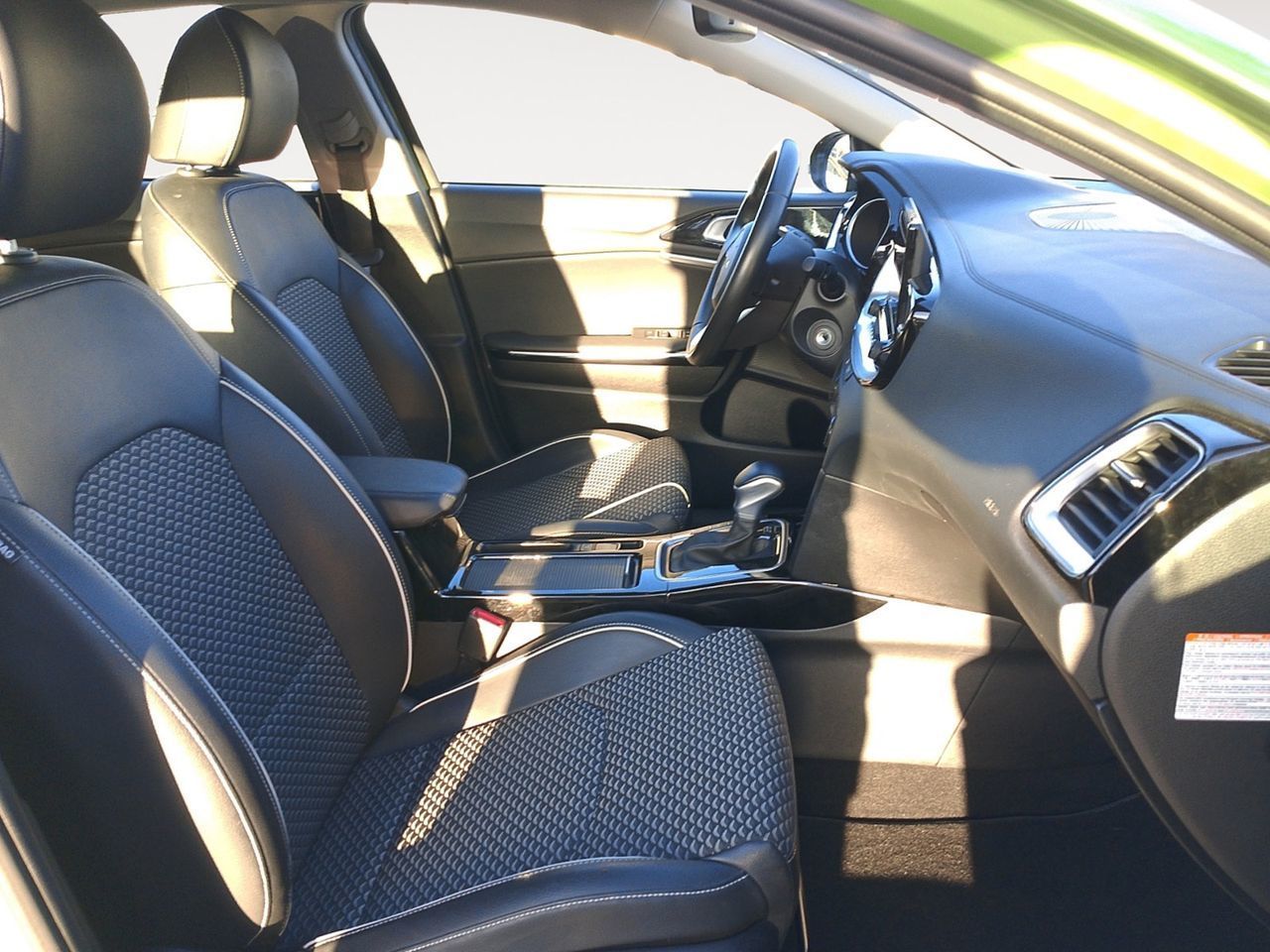 Kia XCeed 1.5 MHEV Tech DCT - foto 11